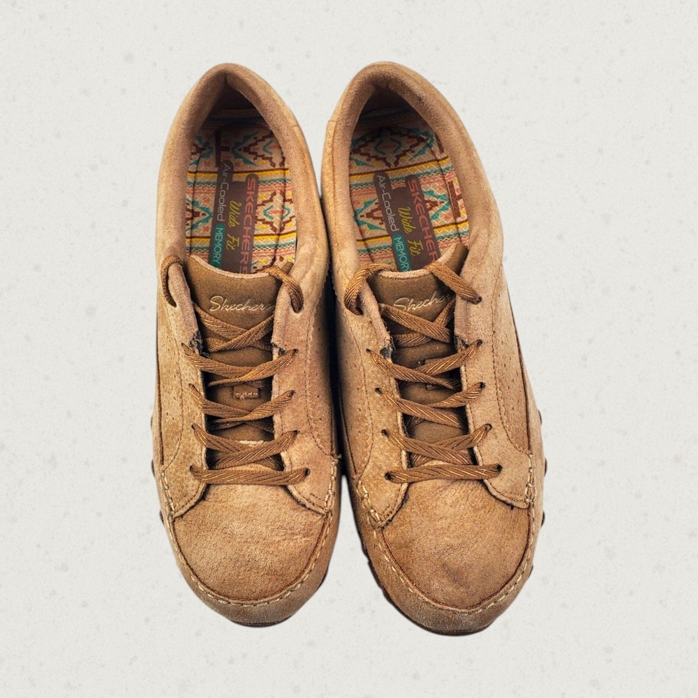 Skechers Wide Fit Tan Suede Sneakers Air-Cooled Memory Foam Low Top Size 8.5 - Picture 2 of 9
